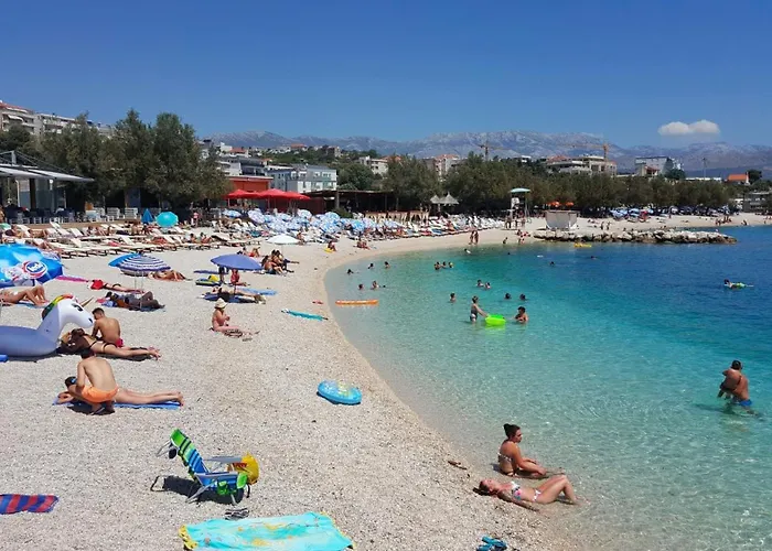 Close To Znjan Spacious With Balcony